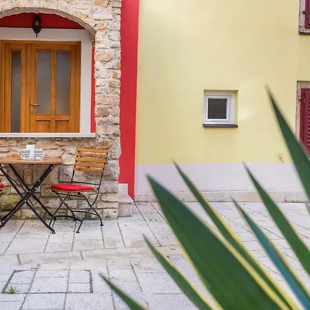 Holiday Home Doda In Fazana - 100 M From The Sea Exterior photo